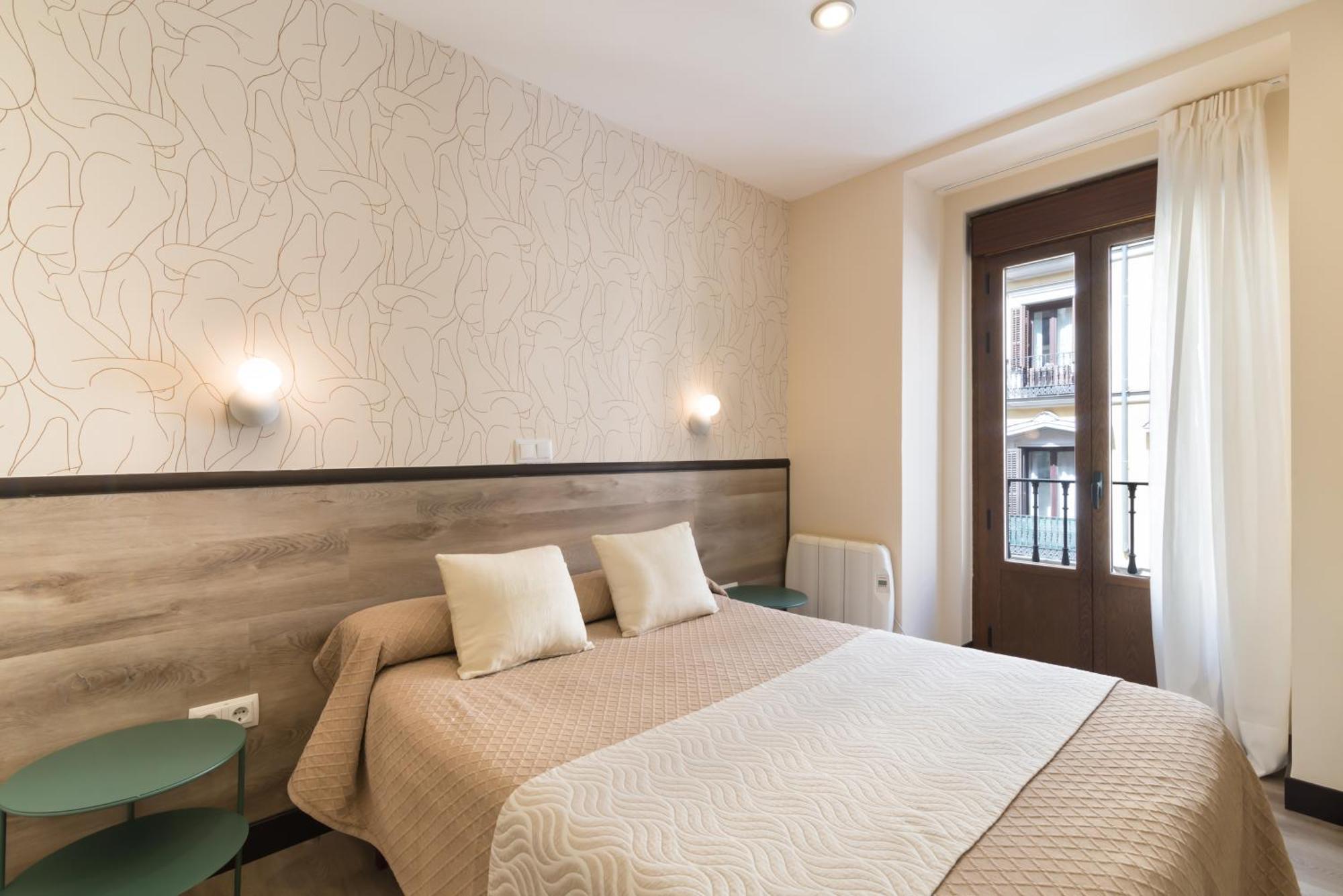 Hostal Art Madrid Exterior photo